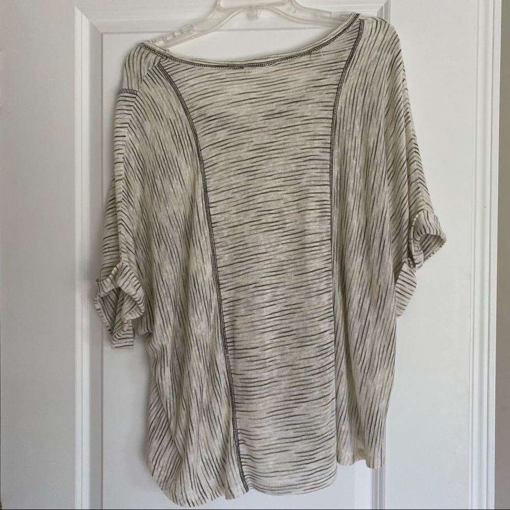 Altered State Flowy Top - Picture 2 of 2